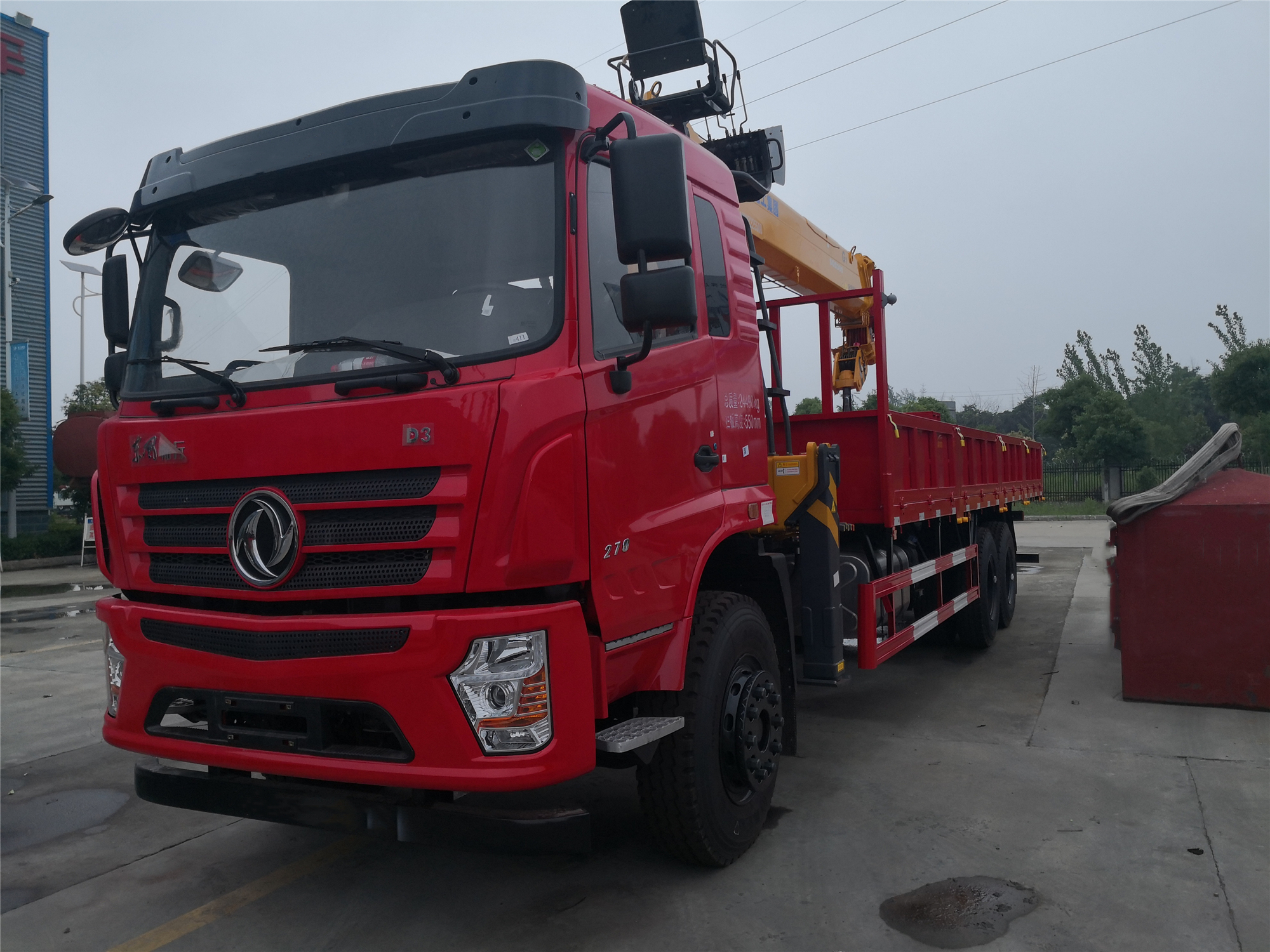 Customized 6*4 Dongfeng Crane Truck 20Ton Telescoping Hydraulic Lifting Mounted Straight Folding Boom New Brand