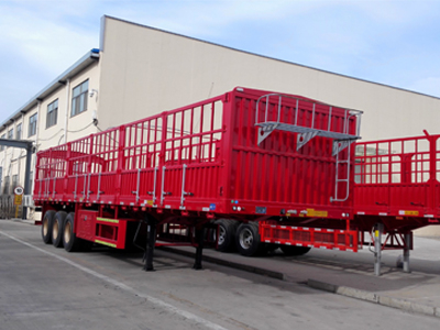 3 Axle 33 Ton High Strength Steel Stake Truck Semi Trailer with Side Wall