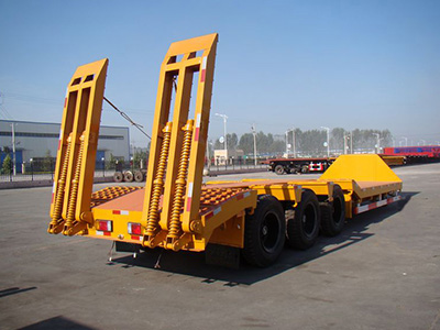 Yellow Best Price 3 Axle 40 Ton Low Bed Truck Semi Trailer
